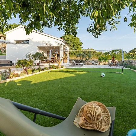 Holiday Home - Villa Thorak Anic Exterior photo