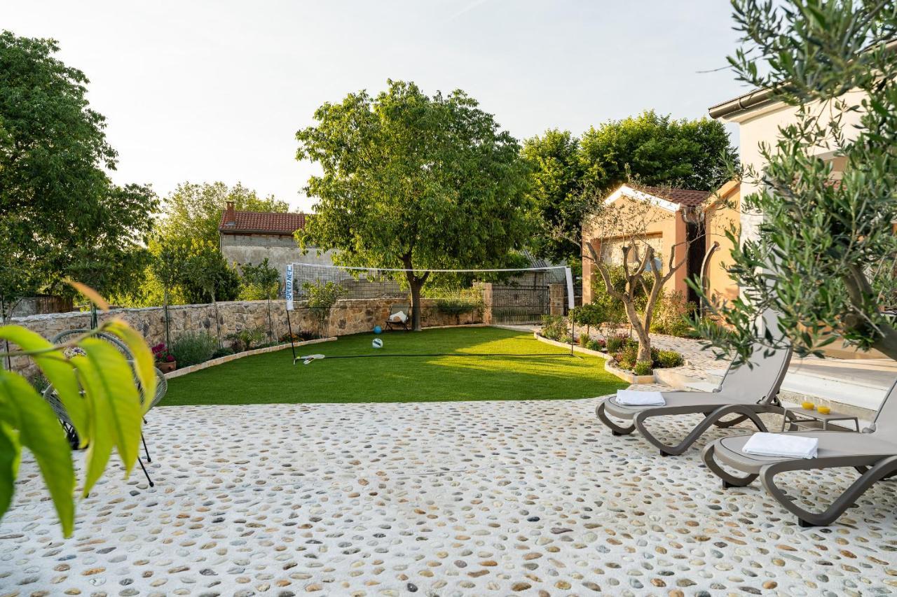 Holiday Home - Villa Thorak Anic Exterior photo