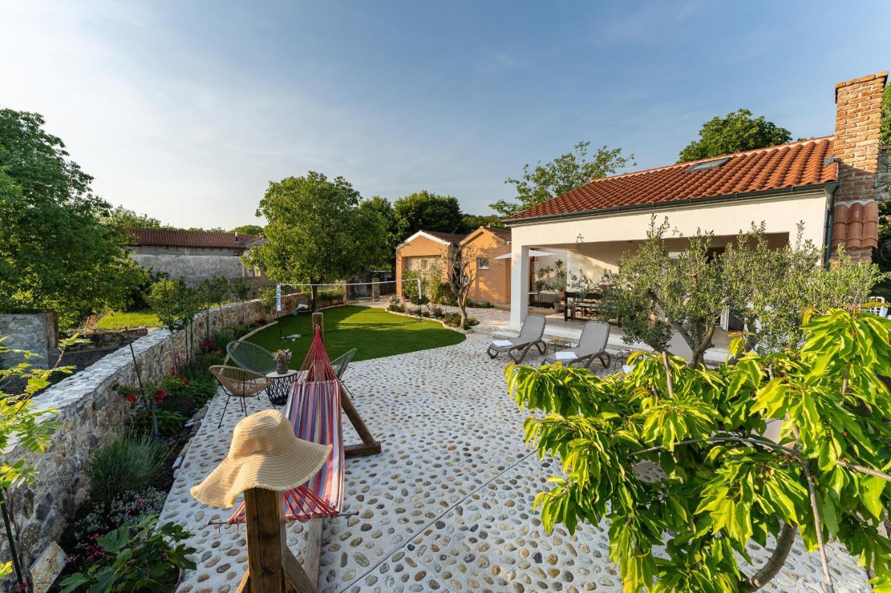 Holiday Home - Villa Thorak Anic Exterior photo