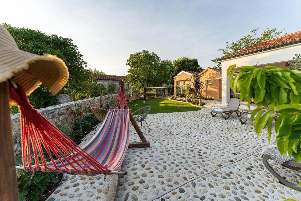 Holiday Home - Villa Thorak Anic Exterior photo